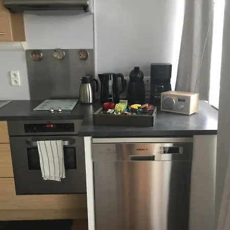 Daire Royal Zeezicht *